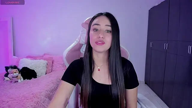 Tinylottie online show from December 15, 4:11 pm