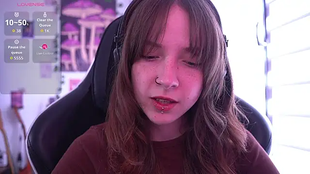 juliapie online show from April 24, 9:56 am