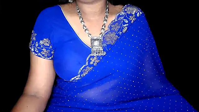 Snapshot of shila20 chatting on June 18, 8:02 pm shila20 online show from June 18, 8:02 pm