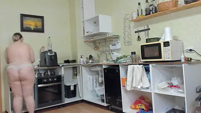 Seductive She Wolf online show from March 16, 5:07 pm