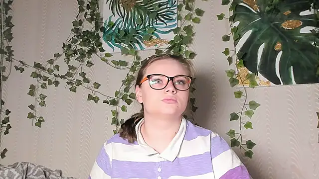 Seductive She Wolf online show from November 3, 3:24 pm