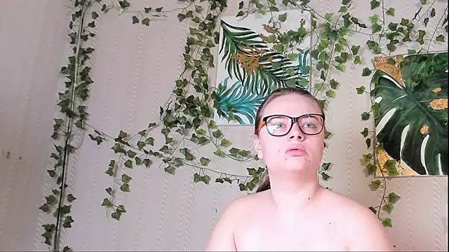 Seductive She Wolf online show from November 23, 9:09 am