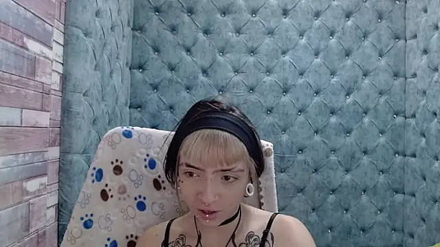 Samantha Smiith online show from October 10, 3:49 am