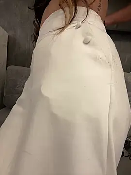 AbyThompson online show from March 12, 5:38 pm