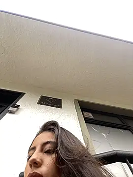 AbyThompson online show from February 1, 12:37 pm