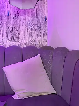 AbyThompson online show from February 25, 2:05 pm