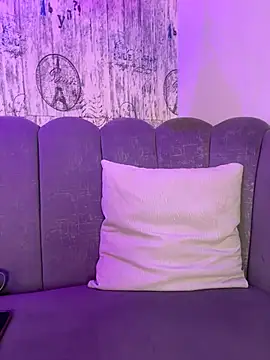 AbyThompson online show from March 19, 2:43 pm