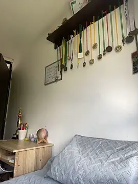 AbyThompson online show from April 24, 6:10 pm