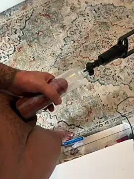 Snapshot of afro1986 chatting on March 12, 8:52 pm afro1986 online show from March 12, 8:52 pm