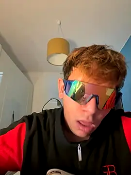 calleaaaa online show from November 12, 2:28 pm