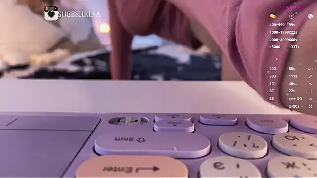 Snapshot of somejgirl chatting on February 4, 1:59 pm somejgirl online show from February 4, 1:59 pm