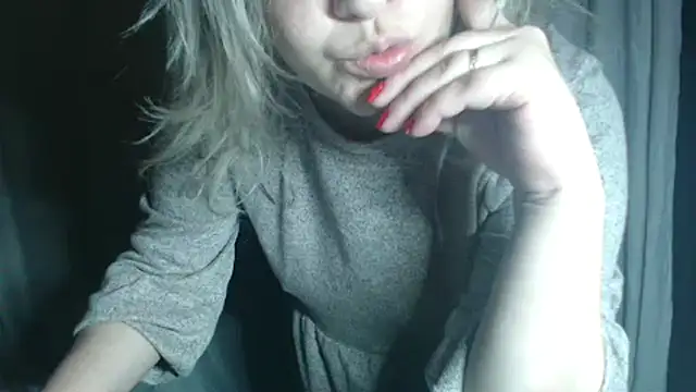 Snapshot of 1BECHA1 chatting on March 3, 1:09 pm 1BECHA1 online show from March 3, 1:09 pm