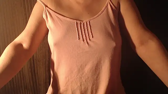 Snapshot of 1BECHA1 chatting on December 14, 1:55 am 1BECHA1 online show from December 14, 1:55 am