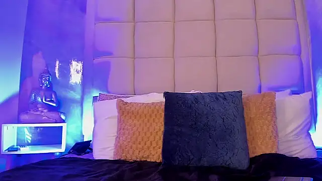 andymiller  online show from September 21, 1:24 pm