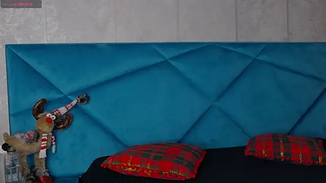 AlyseReuse online show from February 13, 6:05 pm