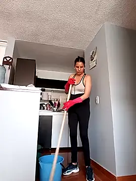 Bonny Klote online show from March 20, 9:46 pm