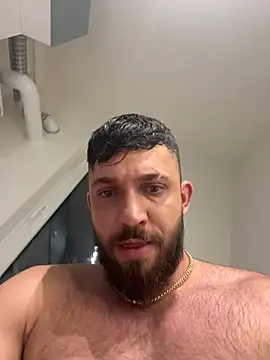 Snapshot of LoveIsBlind_ chatting on January 30, 9:58 pm LoveIsBlind  online show from January 30, 9:58 pm