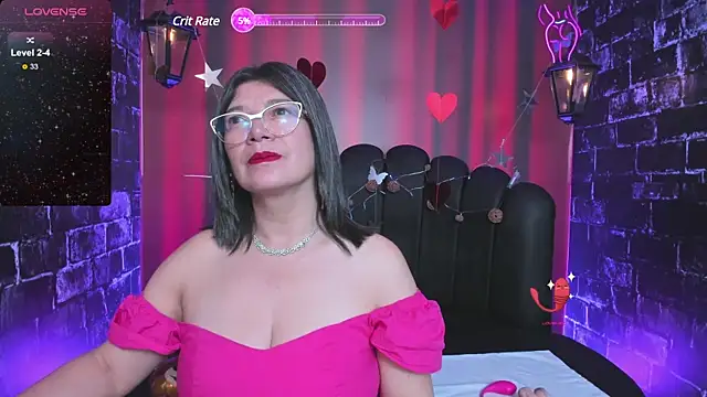 Snapshot of Madame_Jay chatting on February 22, 1:24 pm Madame Jay online show from February 22, 1:24 pm
