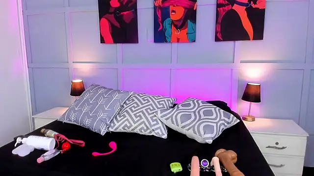 Elizabeth Santos online show from February 14, 2:07 am