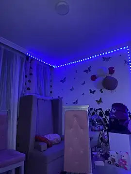 lina pink online show from January 13, 2:18 am