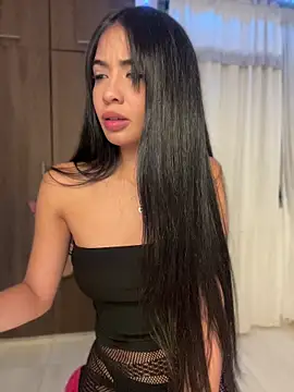 Snapshot of lina_pink chatting on July 27, 9:55 pm lina pink online show from July 27, 9:55 pm