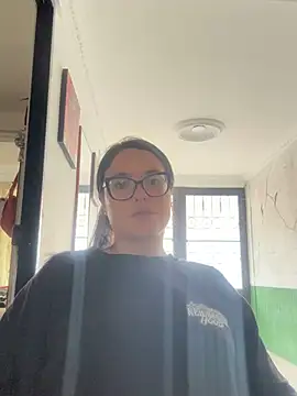 Snapshot of Karla-sexy01 chatting on December 25, 8:17 pm Karla-sexy01 online show from December 25, 8:17 pm