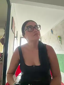 Snapshot of Karla-sexy01 chatting on December 26, 9:26 pm Karla-sexy01 online show from December 26, 9:26 pm