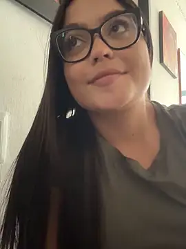 Snapshot of Karla-sexy01 chatting on January 22, 8:59 pm Karla-sexy01 online show from January 22, 8:59 pm