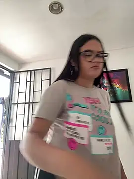 Snapshot of Karla-sexy01 chatting on February 6, 6:56 pm Karla-sexy01 online show from February 6, 6:56 pm