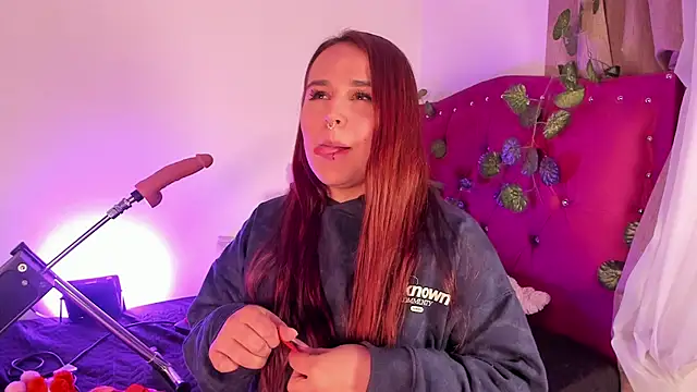 Snapshot of evy_orange1 chatting on January 31, 1:01 am evy orange1 online show from January 31, 1:01 am