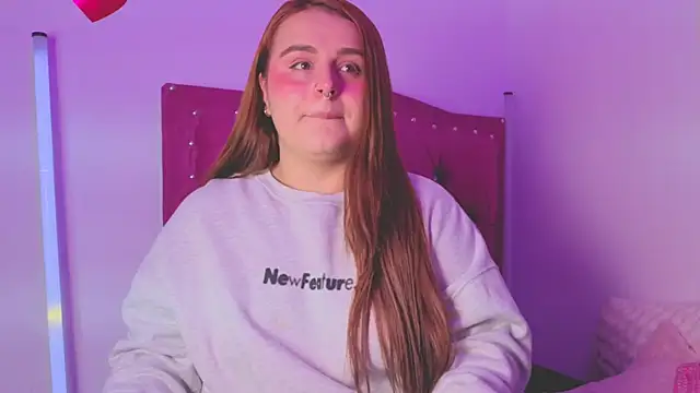 Snapshot of evy_orange1 chatting on October 10, 12:42 am evy orange1 online show from October 10, 12:42 am