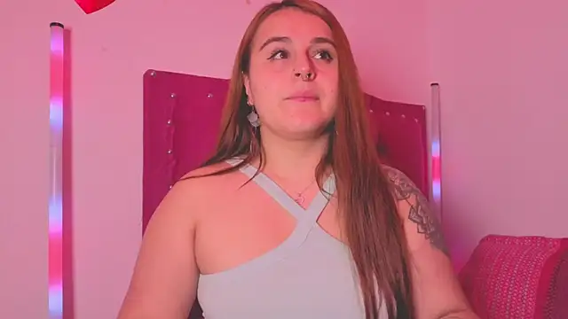 Snapshot of evy_orange1 chatting on October 22, 12:55 am evy orange1 online show from October 22, 12:55 am