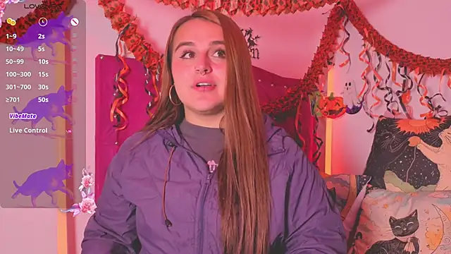 Snapshot of evy_orange1 chatting on November 2, 12:13 am evy orange1 online show from November 2, 12:13 am