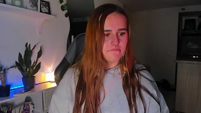 evy orange1 online show from February 20, 2:41 am