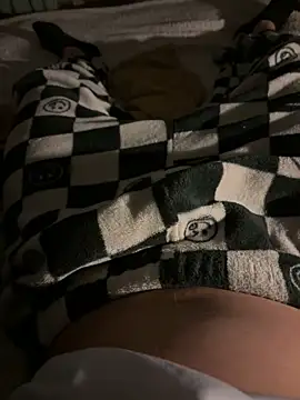 josle24 online show from November 27, 5:53 am