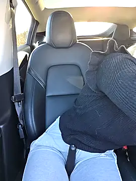 Snapshot of Giuliana_baby chatting on February 9, 9:16 am Giuliana baby online show from February 9, 9:16 am