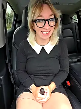 Snapshot of Giuliana_baby chatting on September 10, 7:19 am Giuliana baby online show from September 10, 7:19 am