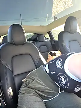 Snapshot of Giuliana_baby chatting on September 21, 8:27 am Giuliana baby online show from September 21, 8:27 am