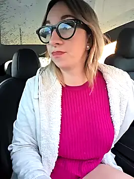 Snapshot of Giuliana_baby chatting on October 24, 6:43 am Giuliana baby online show from October 24, 6:43 am