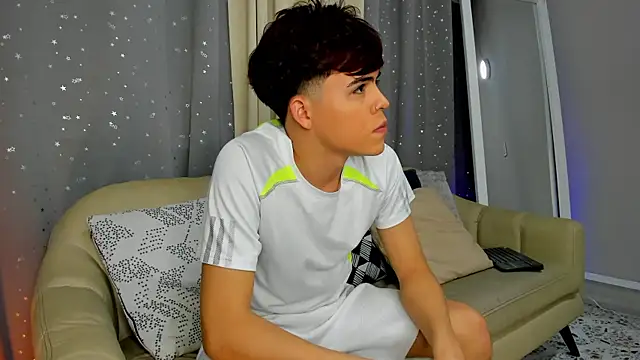 justinbiler online show from March 21, 2:28 am