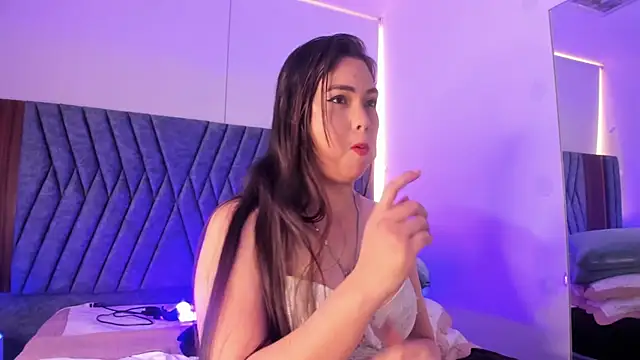 Snapshot of MADISSONLOVE_ chatting on January 28, 3:14 pm MADISSONLOVE online show from January 28, 3:14 pm