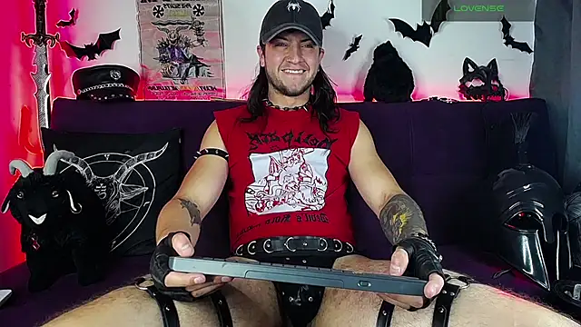 blckwolf 6 online show from January 18, 5:28 pm