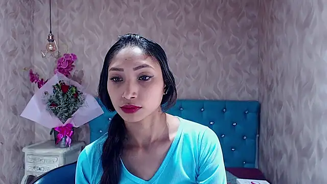 Snapshot of MadelineDoll chatting on February 16, 4:42 pm MadelineDoll online show from February 16, 4:42 pm