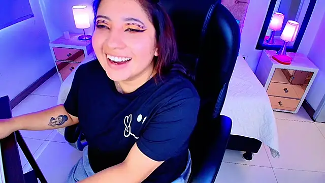 Emma monserrat online show from November 14, 7:34 pm