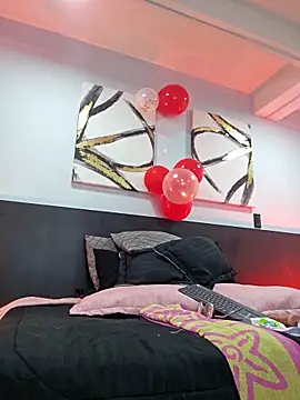 Snapshot of Kelly_Mature_ chatting on February 13, 8:03 pm Kelly Mature online show from February 13, 8:03 pm