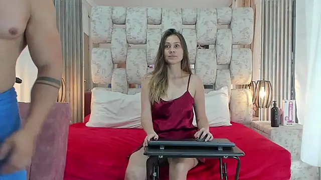 SaraANDjhony online show from January 2, 4:24 pm