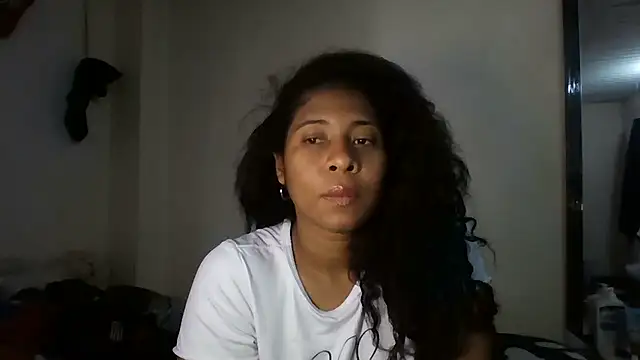 Snapshot of Ivon-09 chatting on January 18, 3:59 pm Ivon-09 online show from January 18, 3:59 pm