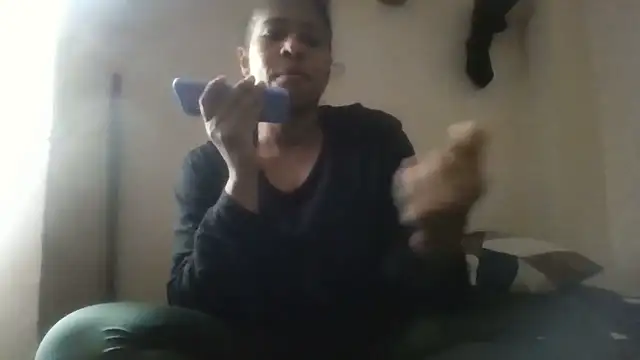 Snapshot of Ivon-09 chatting on January 25, 4:46 pm Ivon-09 online show from January 25, 4:46 pm