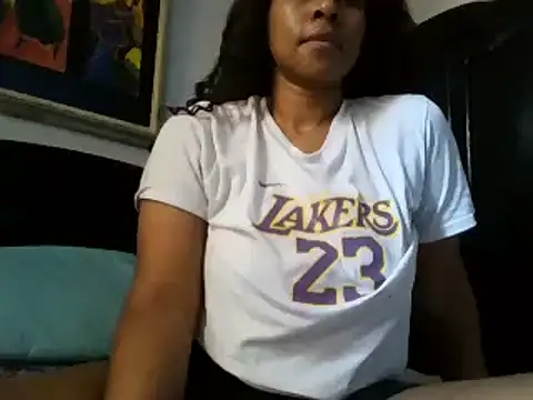 Snapshot of Ivon-09 chatting on March 1, 8:10 pm Ivon-09 online show from March 1, 8:10 pm