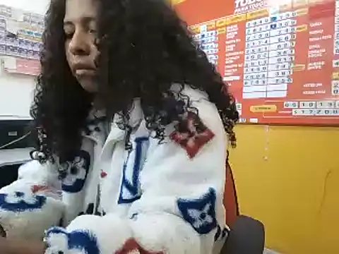 Snapshot of Ivon-09 chatting on March 16, 6:34 pm Ivon-09 online show from March 16, 6:34 pm